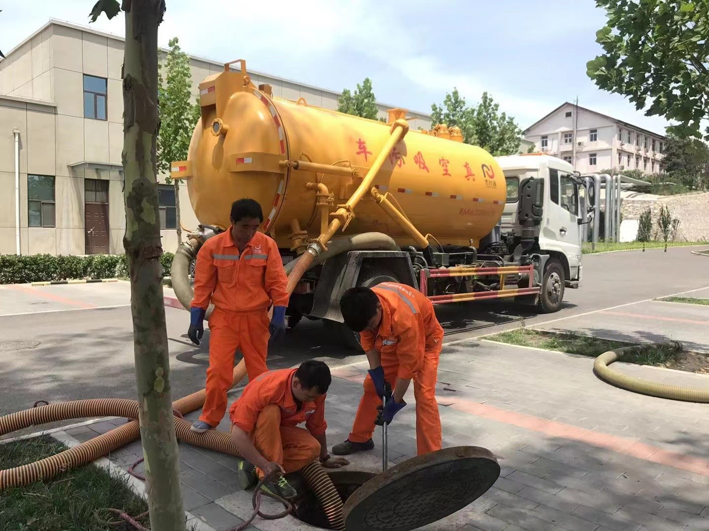 柘城化粪池清理与5-8吨吸粪车施工效率分析